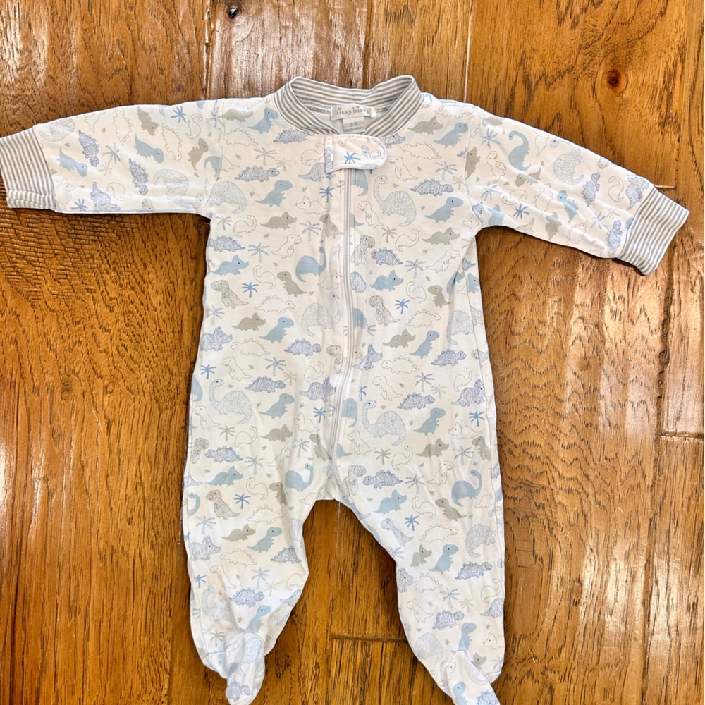 Kissy Kissy Pajamas 3-6mos